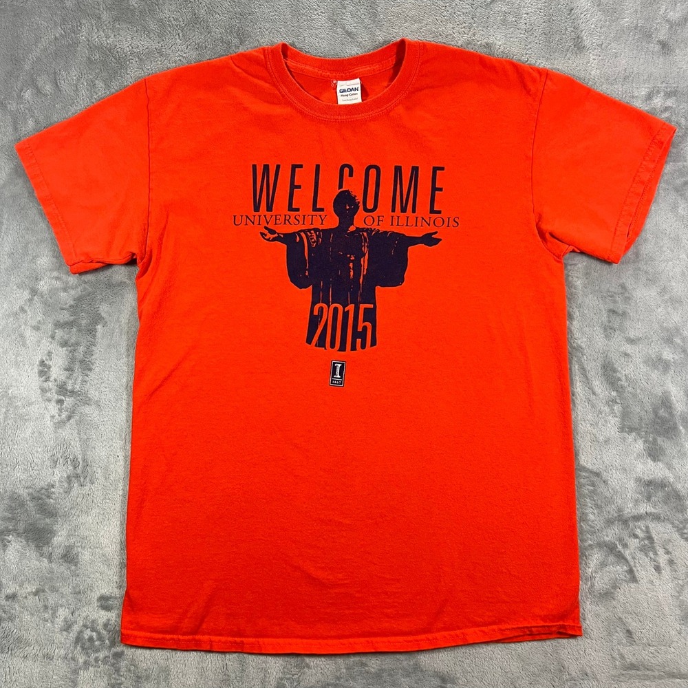 GILDAN T-Shirt University of Illinois Medium Orange 2015 Alma Mater Statue